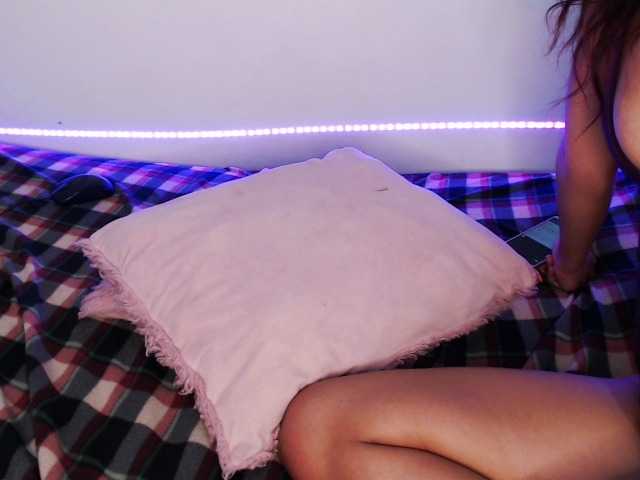 Live sex webcam photo for pink-princess #274226223