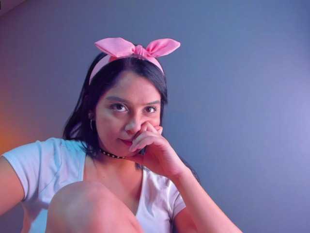 Live sex webcam photo for pink-rosse #271990508