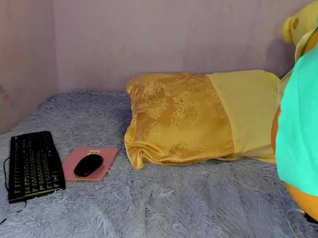 Live sex webcam photo for pink0811 #272213419