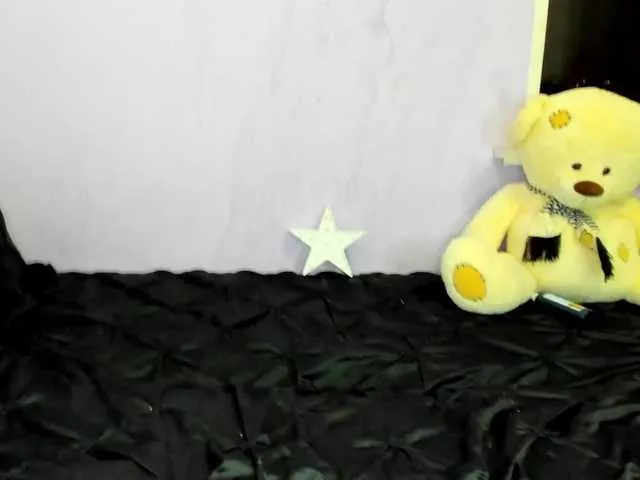 Live sex webcam photo for pink0811 #272612619