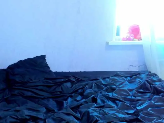 Live sex webcam photo for pink0811 #272884528