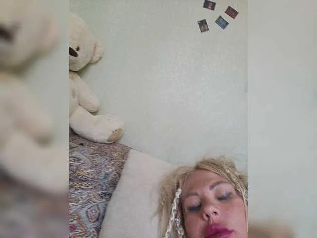 Live sex webcam photo for pink0811 #275620448
