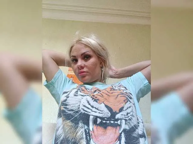 Live sex webcam photo for pink0811 #275705488
