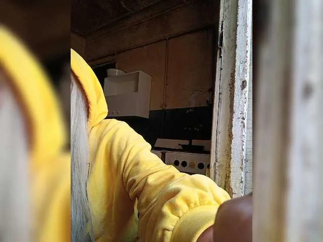 Live sex webcam photo for pink0811 #275741690