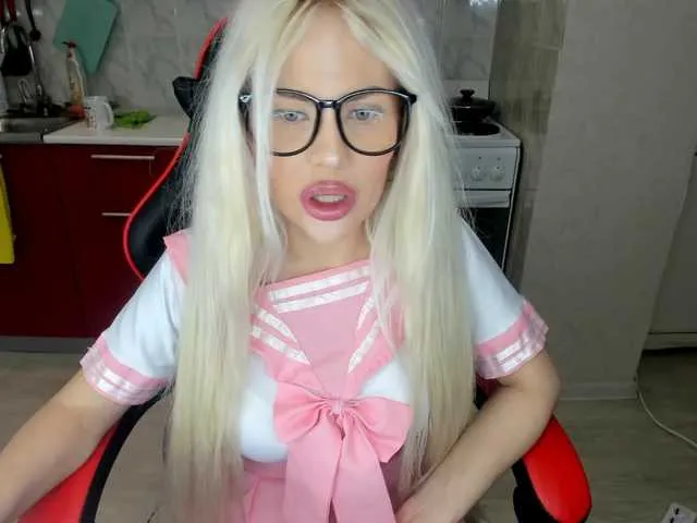 Live sex webcam photo for pink0811 #290586550