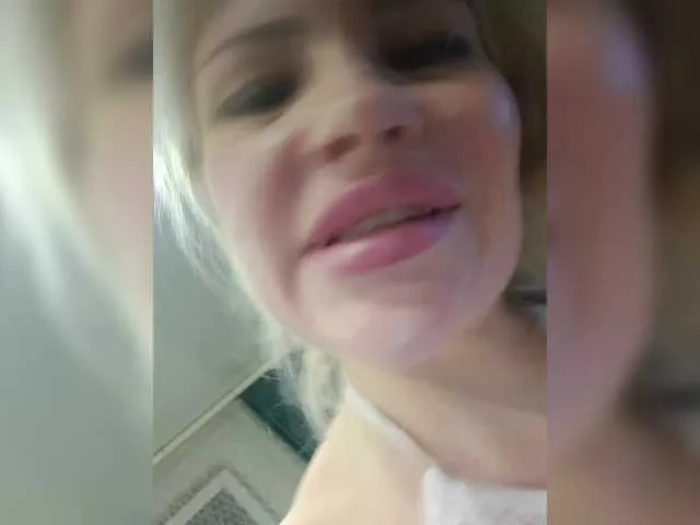 Live sex webcam photo for pink0811 #290707299