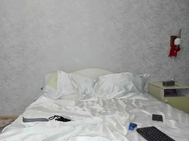 Live sex webcam photo for pink0811 #291121691