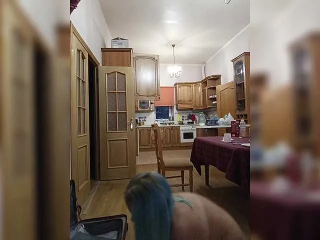 Live sex webcam photo for pink0811 #291357256