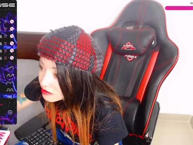 Live sex webcam photo for pink2019 #271831515