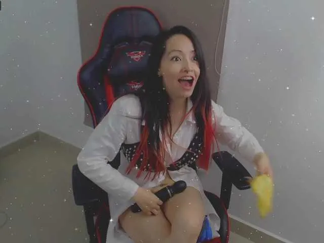 Live sex webcam photo for pink2019 #273163959