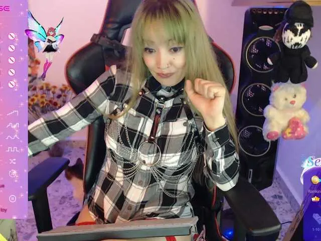 Live sex webcam photo for pink2019 #289893853