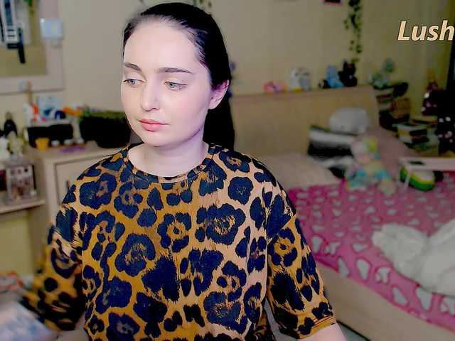 Live sex webcam photo for pinkiepie1997 #276951673