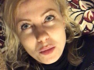 Live sex webcam photo for pinklipst #129174572