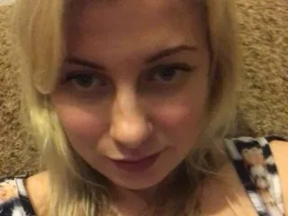Live sex webcam photo for pinklipst #131388744