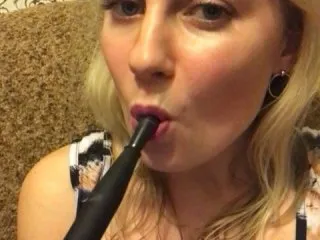 Live sex webcam photo for pinklipst #131394435