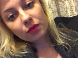 Live sex webcam photo for pinklipst #132223309