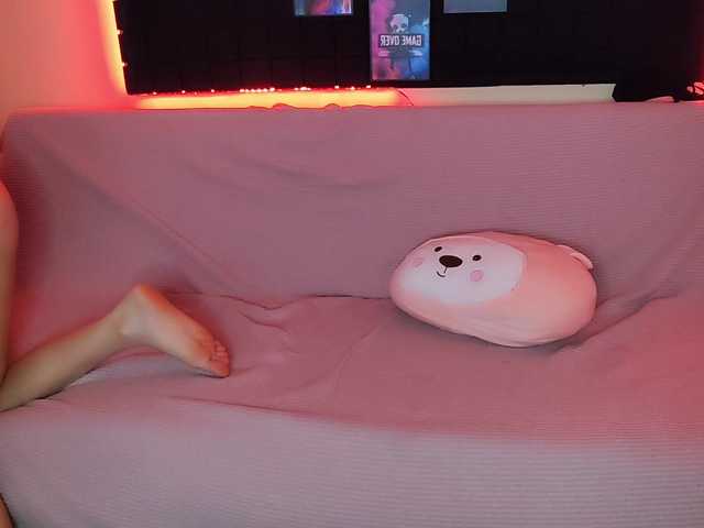 Live sex webcam photo for pinkypotya #277487422