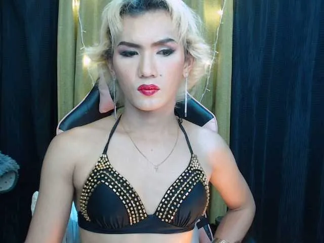 Live sex webcam photo for pipercumming #273957371