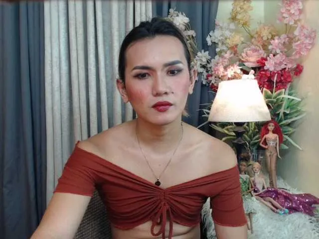 Live sex webcam photo for pipercumming #276429936