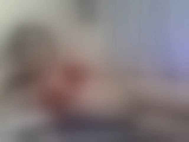 Live sex webcam photo for pipercumming #294147943
