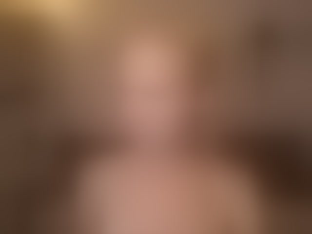 Live sex webcam photo for piperperri18 #294056248