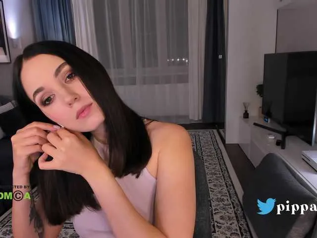 Live sex webcam photo for pippalee #273284426