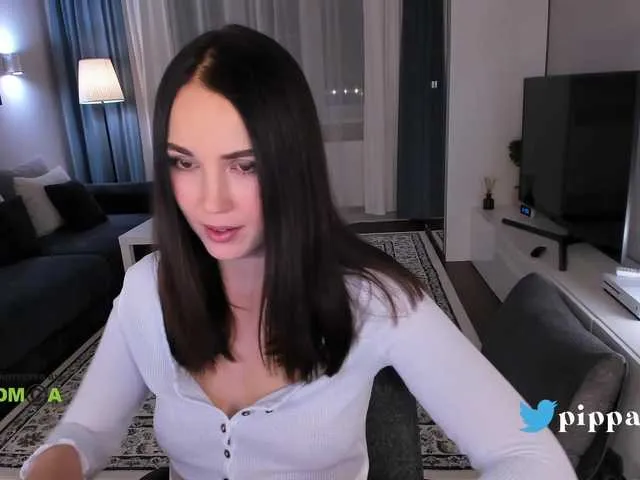 Live sex webcam photo for pippalee #273383303