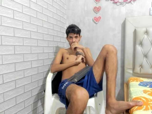 Live sex webcam photo for piter23blcak1 #277673676