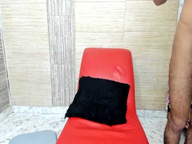 Live sex webcam photo for piter23blcak1 #278085541