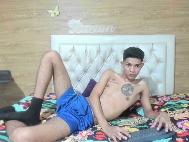 Live sex webcam photo for piter23blcak1 #278173338