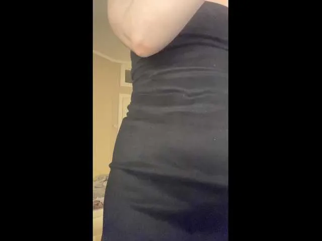 Live sex webcam photo for pizzahubb #290464737
