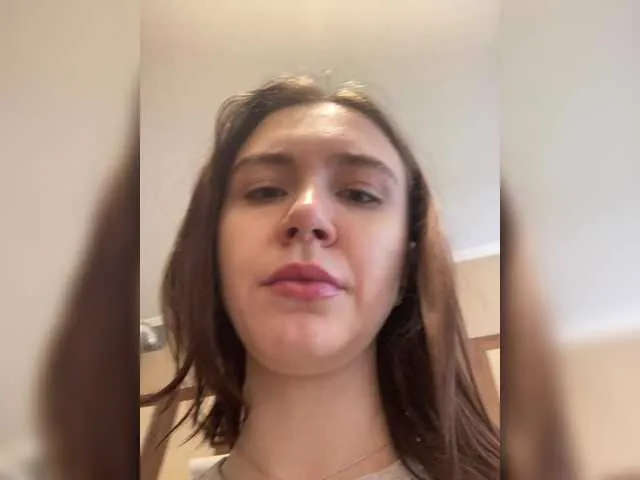 Live sex webcam photo for pizzahubb #290582655