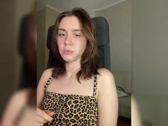 Live sex webcam photo for pizzahubb #290631199