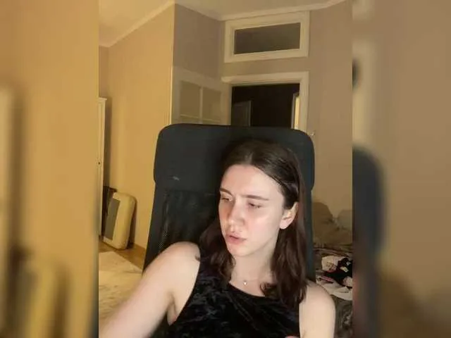 Live sex webcam photo for pizzahubb #290822940