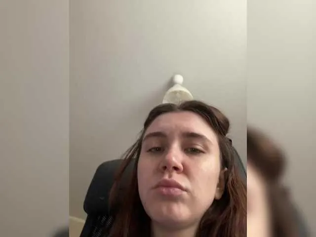 Live sex webcam photo for pizzahubb #290944186