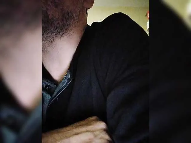 Live sex webcam photo for play-Bear #278302789