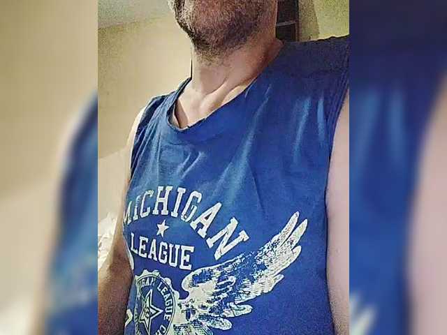 Live sex webcam photo for play-Bear #289568943