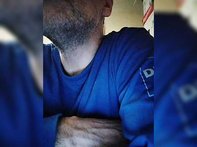 Live sex webcam photo for play-Bear #290146778