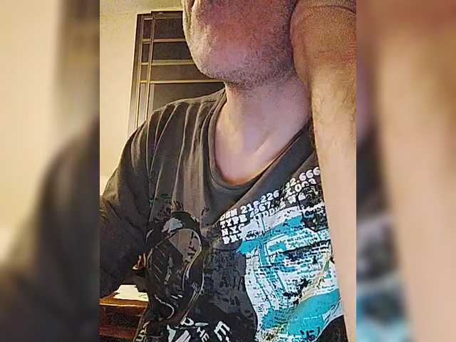 Live sex webcam photo for play-Bear #290754265