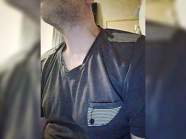 Live sex webcam photo for play-Bear #290775676