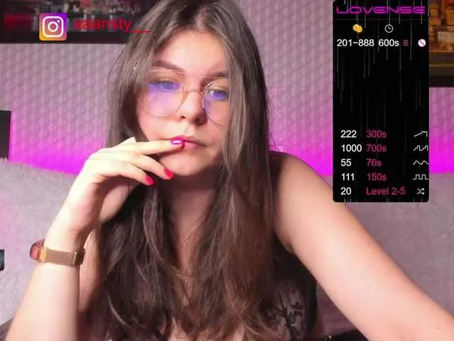 Live sex webcam photo for playboycr #272221299