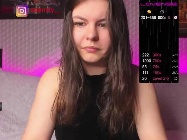 Live sex webcam photo for playboycr #272322652