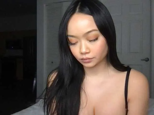 Live sex webcam photo for playbunnyxo #272460425