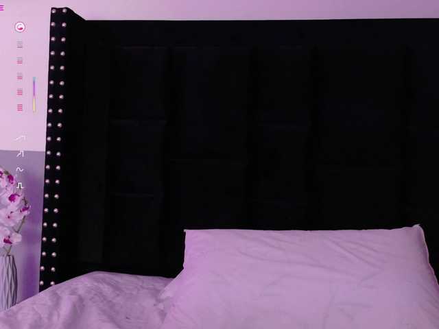 Live sex webcam photo for playfulcurvy #291150694