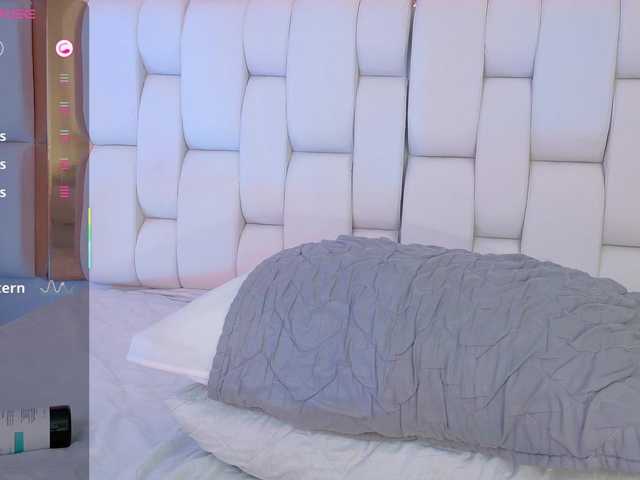 Live sex webcam photo for playfulcurvy #291335684