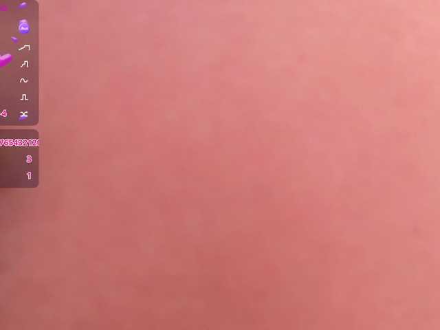 Live sex webcam photo for playfulcurvy #291736767