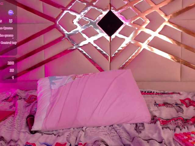 Live sex webcam photo for playfulcurvy #291841541