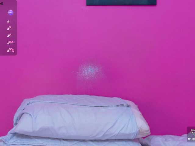 Live sex webcam photo for playfulcurvy #291937362