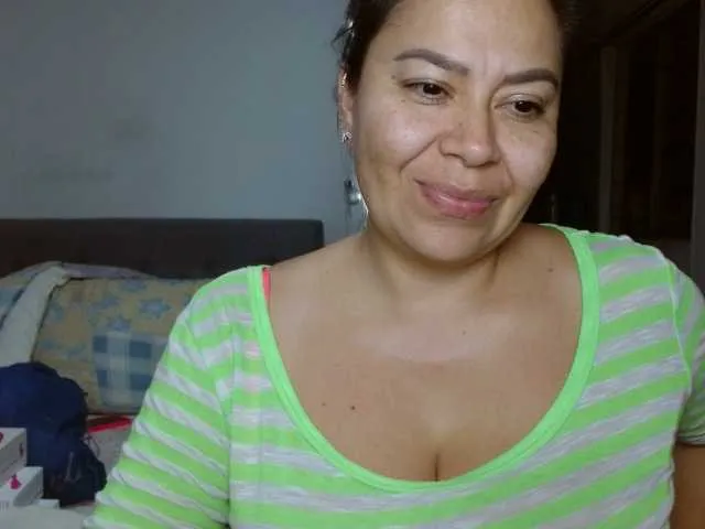 Live sex webcam photo for playfullhairy #276952772