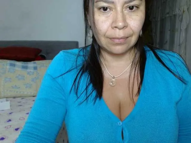 Live sex webcam photo for playfullhairy #277156660